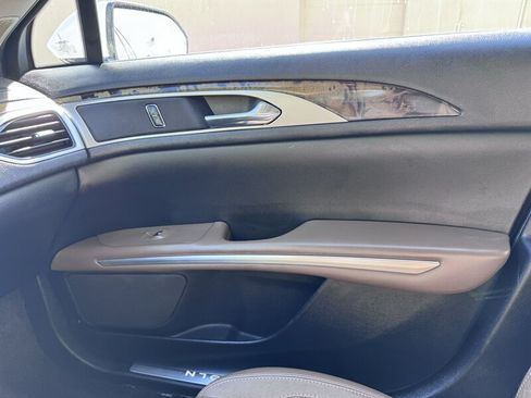 Used 2015 Lincoln MKZ w/ Equipment Group 102A Reserve FWD image 12