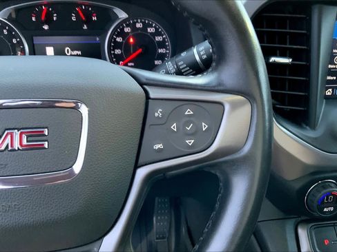 Used 2022 GMC Acadia AT4 image 23