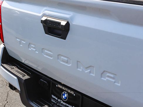 Used 2026 Toyota Tacoma SR5 RWD image 8