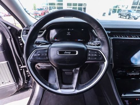 Used 2021 Jeep Grand Cherokee L Limited AWD/4WD image 22