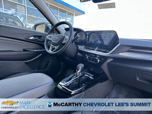 New 2026 Chevrolet Trax ACTIV w/ Driver Confidence Package image 18