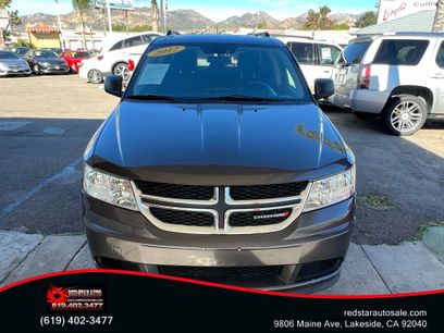 Used 2017 Dodge Journey SE