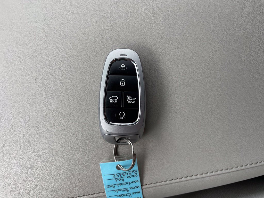 Used 2023 Hyundai Palisade Limited AWD/4WD image 26