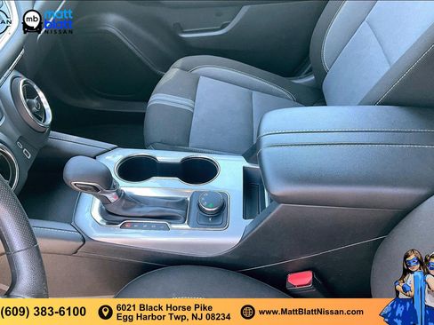 Used 2025 Chevrolet Blazer LT AWD/4WD image 15