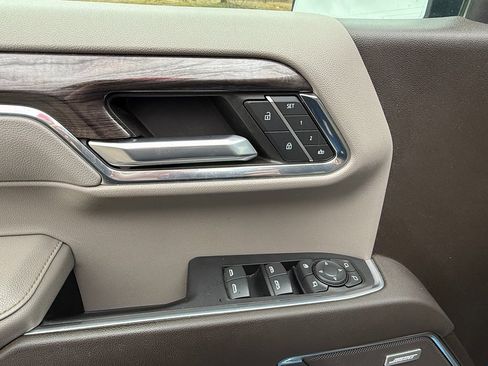 Certified 2023 Chevrolet Silverado 1500 LTZ image 12