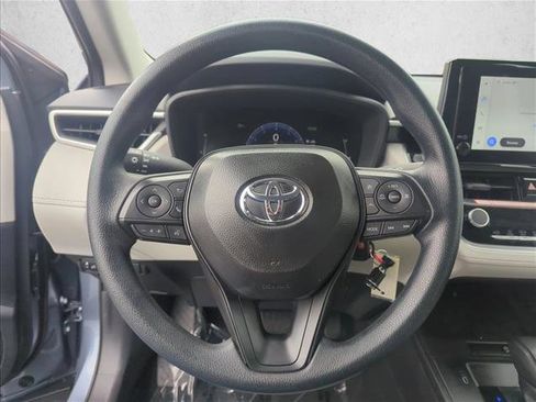 Certified 2026 Toyota Corolla Cross L image 10