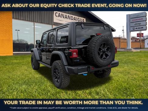 Used 2023 Jeep Wrangler Unlimited Rubicon 4xe AWD/4WD image 11