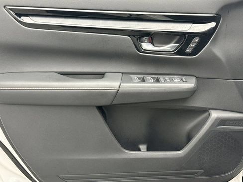 Used 2024 Honda CR-V Sport Touring image 9