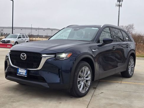 New 2026 MAZDA CX-90 Plug-In Hybrid w/ Preferred AWD/4WD image 3