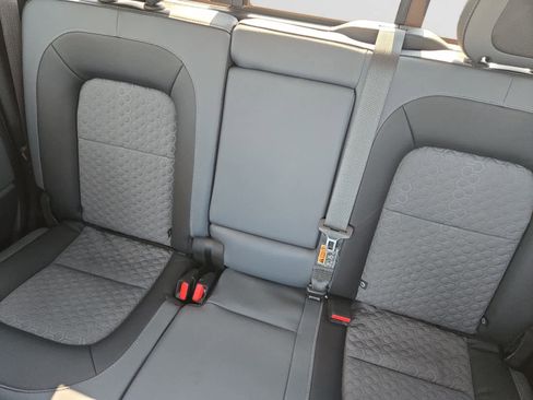 Used 2022 Chevrolet Colorado Z71 w/ Safety Package image 13