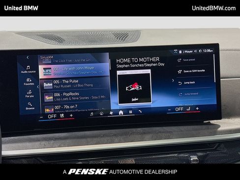 Used 2024 BMW X5 xDrive40i w/ Premium Package AWD/4WD image 8