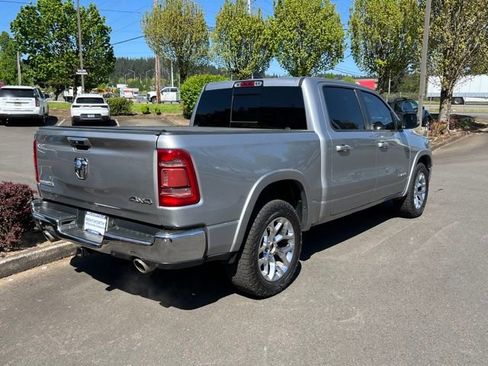 Used 2020 RAM 1500 Laramie AWD/4WD image 7