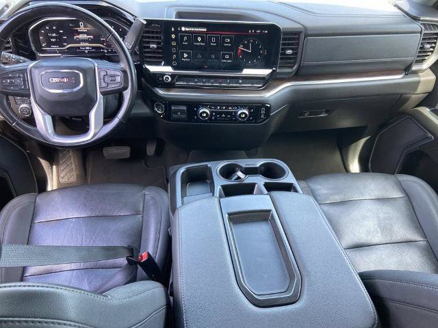 Used 2025 GMC Sierra 1500 SLT AWD/4WD image 16