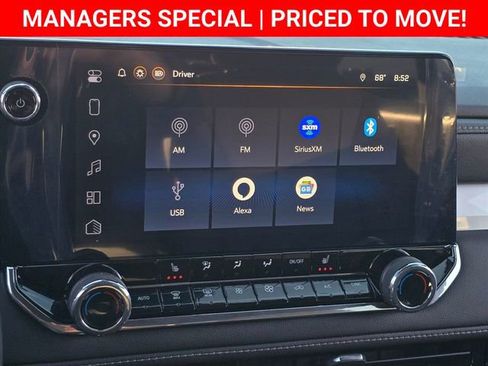 New 2025 Chevrolet Colorado LT w/ LT Convenience Package image 31