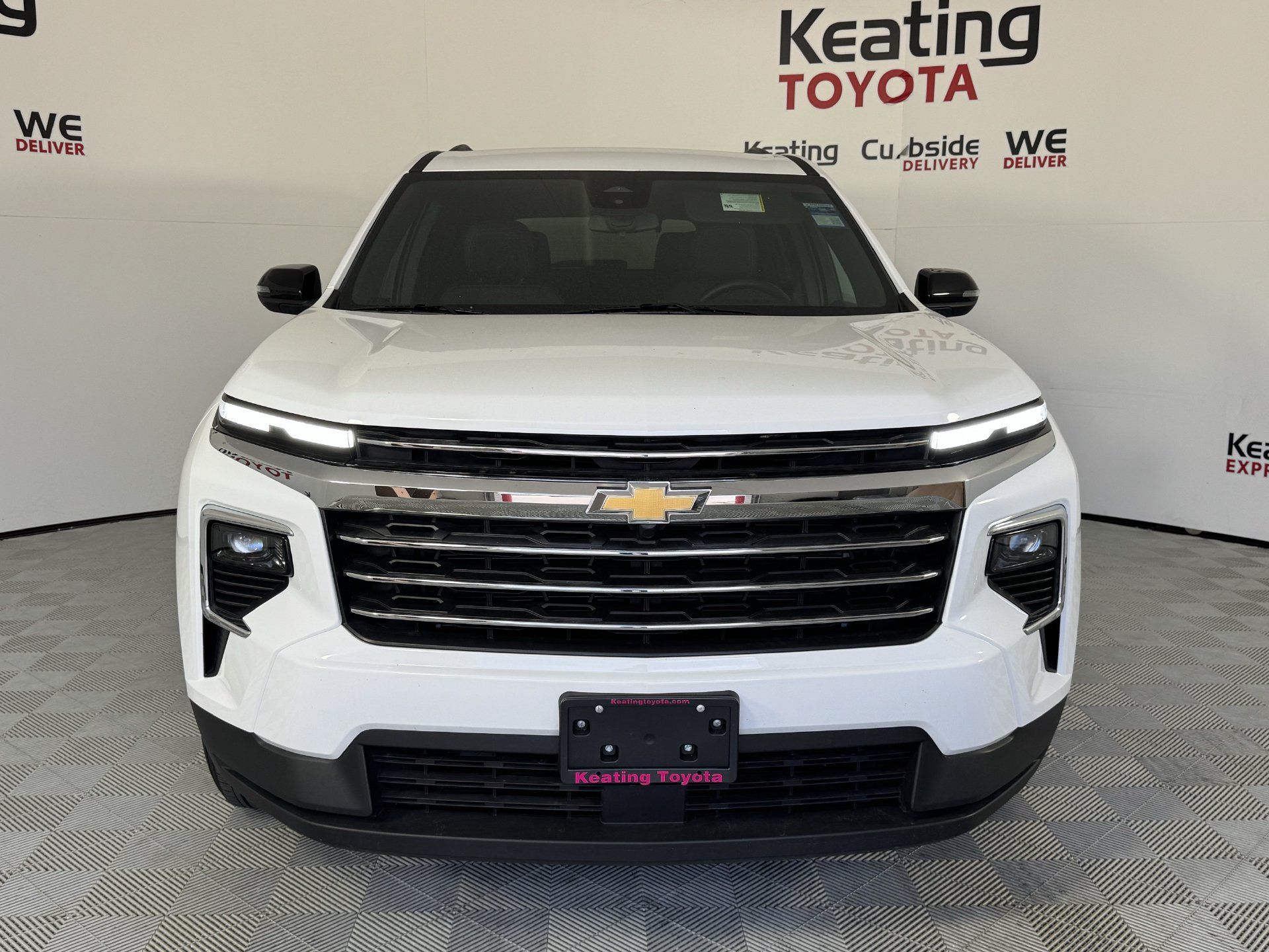 Used 2025 Chevrolet Traverse LT FWD image 10