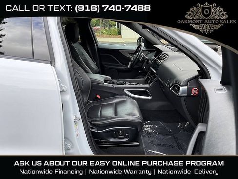 Used 2017 Jaguar F-PACE S AWD/4WD image 12