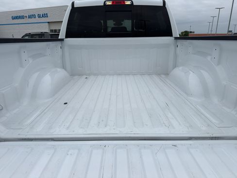 Used 2024 RAM 1500 Big Horn AWD/4WD image 8