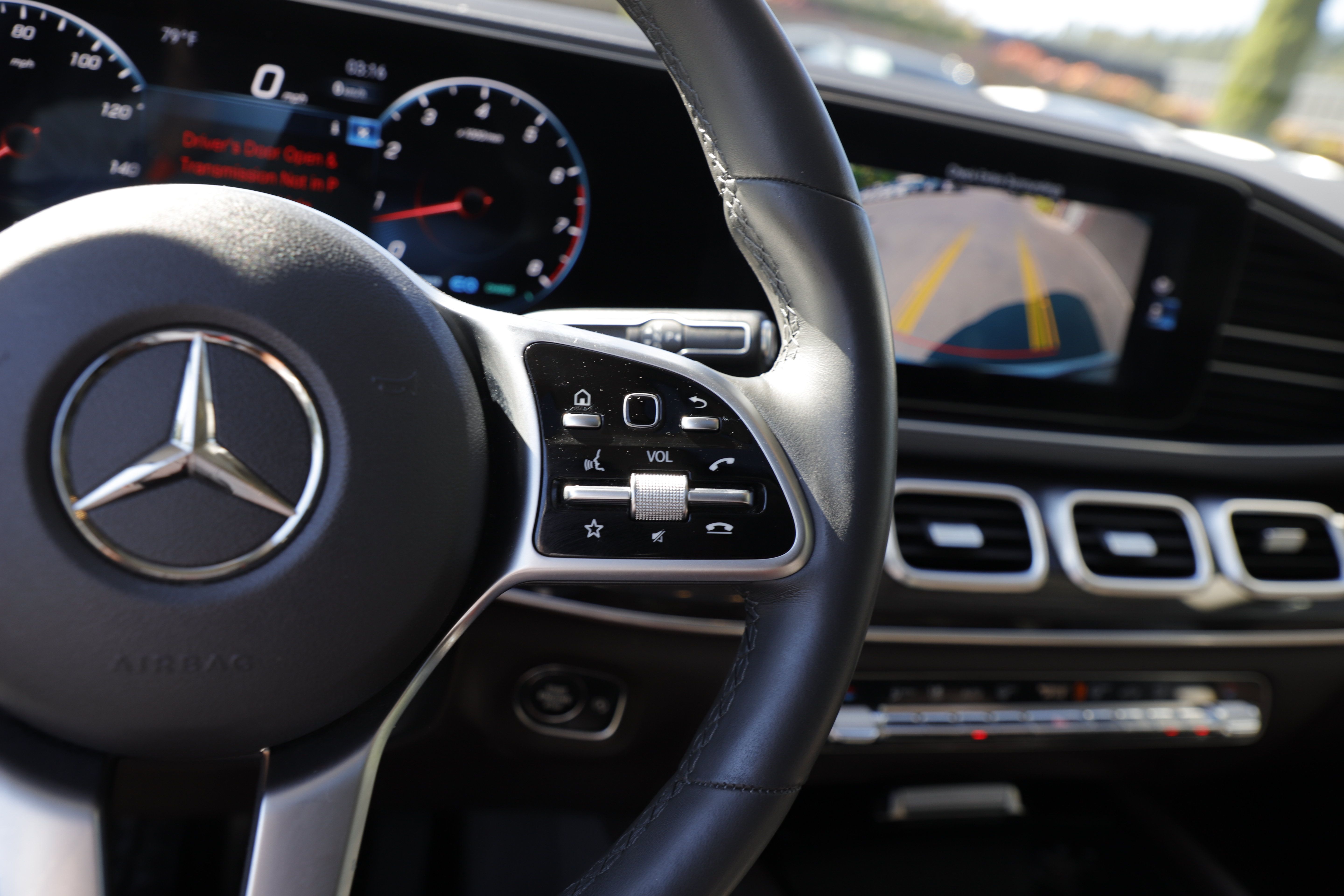 Used 2020 Mercedes-Benz GLS 450 4MATIC image 23