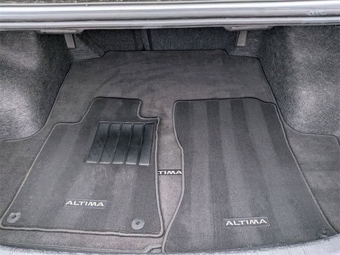 Used 2024 Nissan Altima 2.5 SV image 26