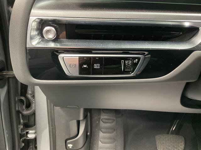 Used 2024 Cadillac Lyriq Tech w/ Driver Assist Package AWD/4WD image 16