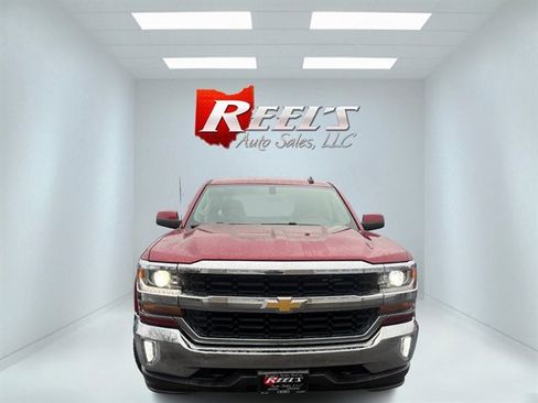 Used 2018 Chevrolet Silverado 1500 LT w/ All Star Edition image 2