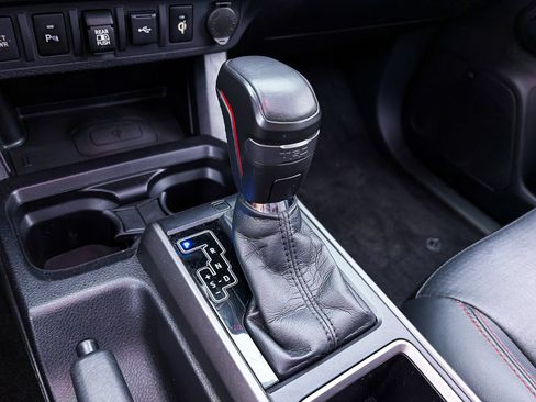 Used 2021 Toyota Tacoma TRD Pro AWD/4WD image 29