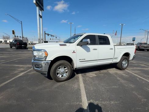 Used 2022 RAM 2500 Limited AWD/4WD image 4