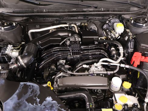 Used 2024 Subaru Outback Premium AWD/4WD image 19