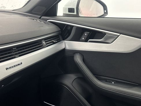 Used 2022 Audi A4 2.0T Premium Plus image 32