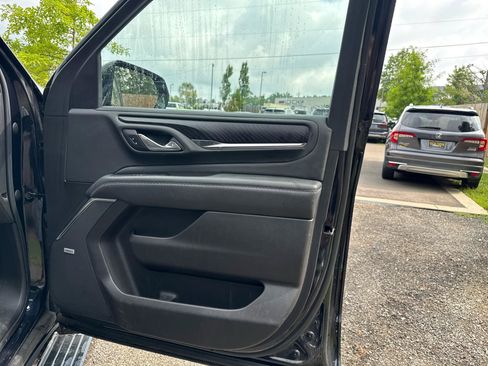 Used 2021 GMC Yukon Denali RWD image 34