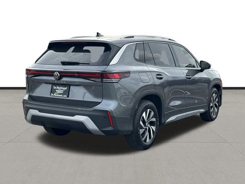 New 2026 Volkswagen Tiguan S FWD image 5