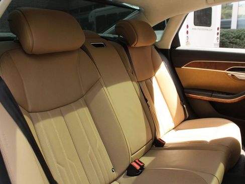 Used 2019 Audi A8 L 3.0T image 22