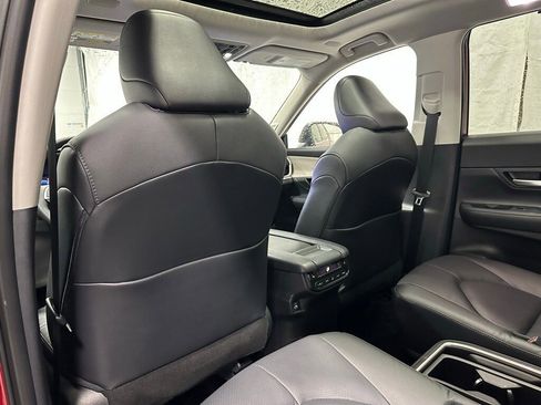 Used 2025 Toyota Grand Highlander Limited image 50