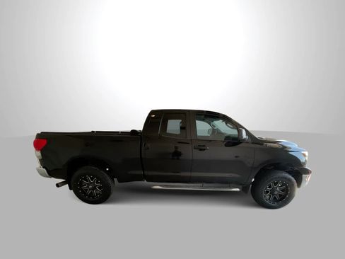 Used 2008 Toyota Tundra 4x4 Double Cab w/ Tow Pkg image 9