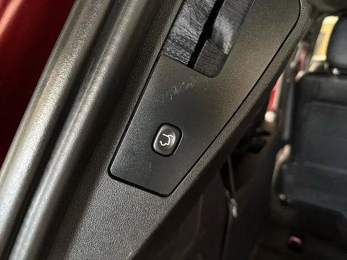 Used 2019 Dodge Grand Caravan GT image 44