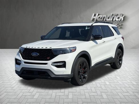 Used 2022 Ford Explorer ST w/ Equipment Group 401A AWD/4WD image 5