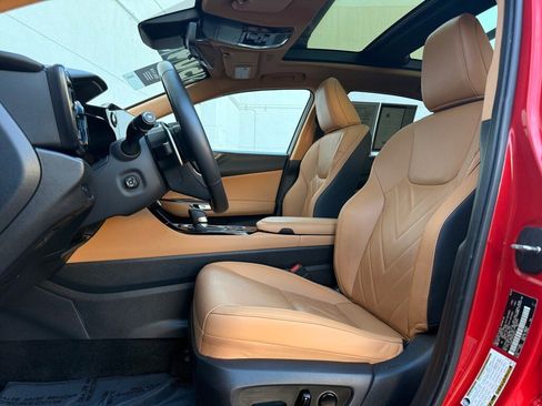 Certified 2025 Lexus NX 450h+ Luxury image 19