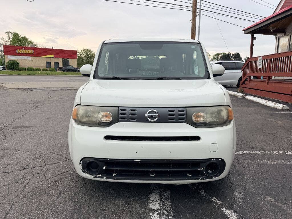 Used 2010 Nissan Cube 1.8 S w/ Interior Designer Pkg FWD image 2