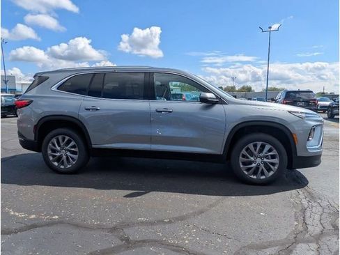 New 2026 Buick Enclave Preferred w/ Power Package image 9