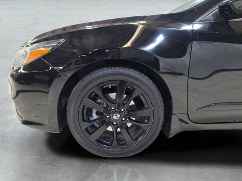 Used 2018 Nissan Altima 2.5 SR w/ SR Midnight Edition FWD image 24