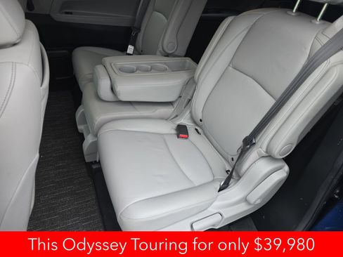 Used 2024 Honda Odyssey Touring image 23