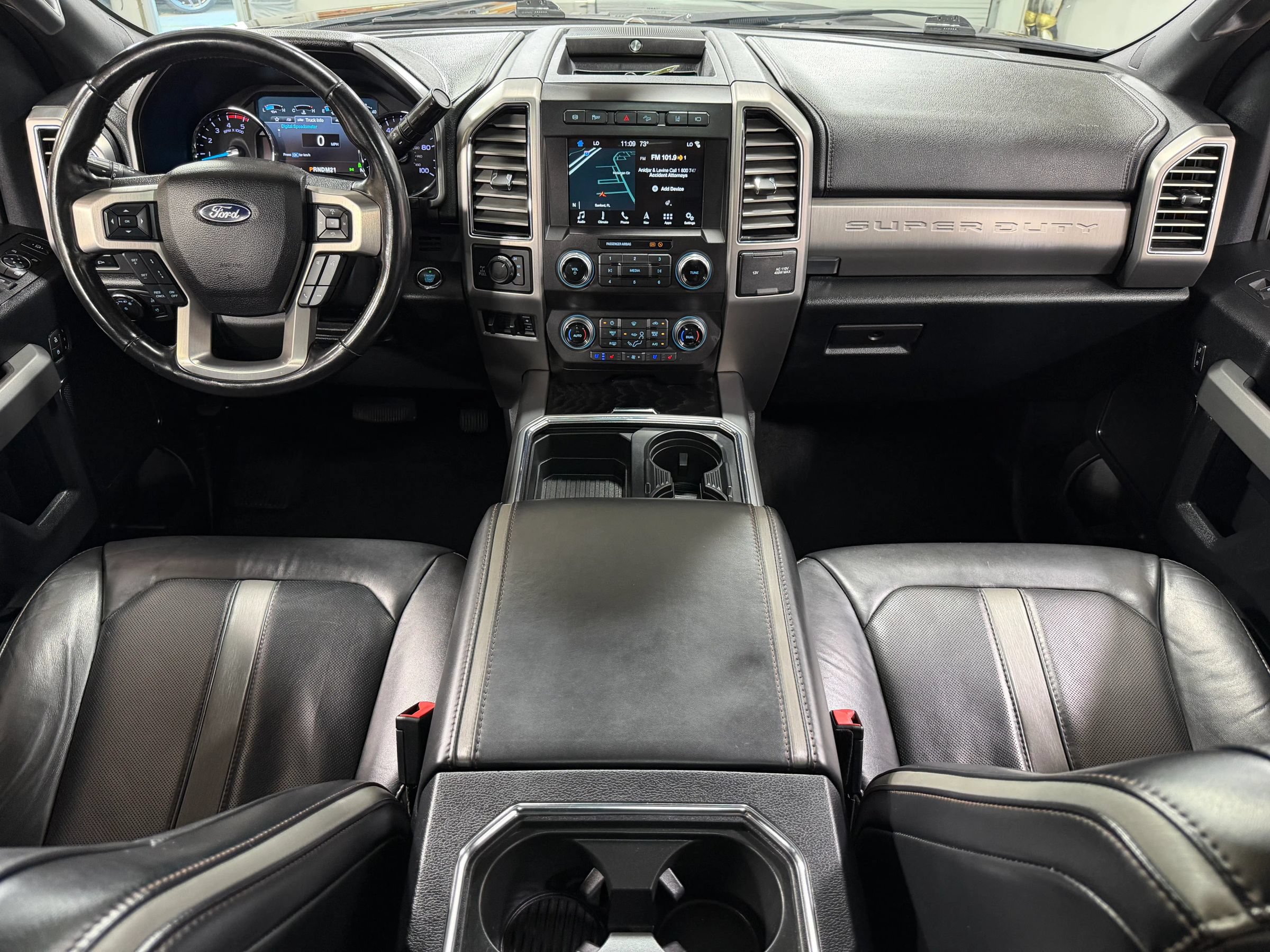 Used 2019 Ford F250 Platinum w/ Platinum Ultimate Package AWD/4WD image 25