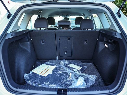 New 2026 Volkswagen Taos S image 17