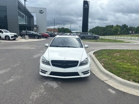 Used 2013 Mercedes-Benz C 300 4MATIC Sedan image 3