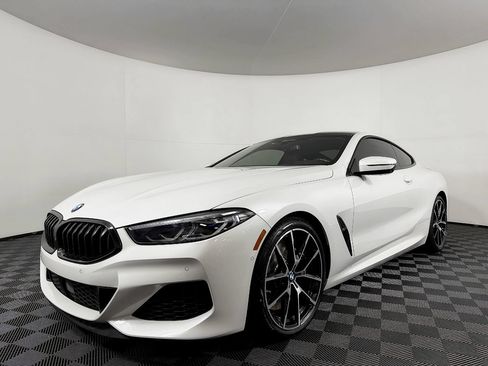 Used 2022 BMW M850i xDrive Coupe AWD/4WD image 3