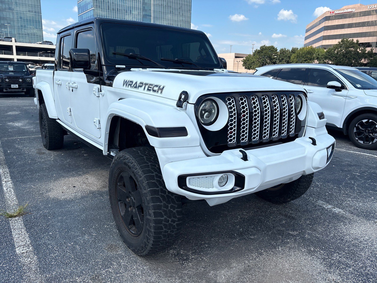 Used 2020 Jeep Gladiator Sport w/ Quick Order Package 24S AWD/4WD image 1