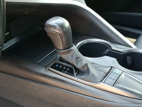 Certified 2024 Toyota Camry SE FWD image 18
