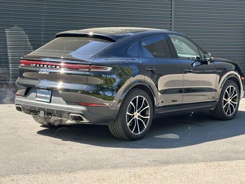 Used 2026 Porsche Cayenne Coupe AWD/4WD image 5