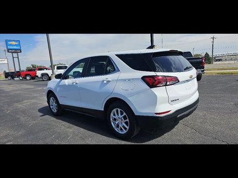 Used 2024 Chevrolet Equinox LT image 5
