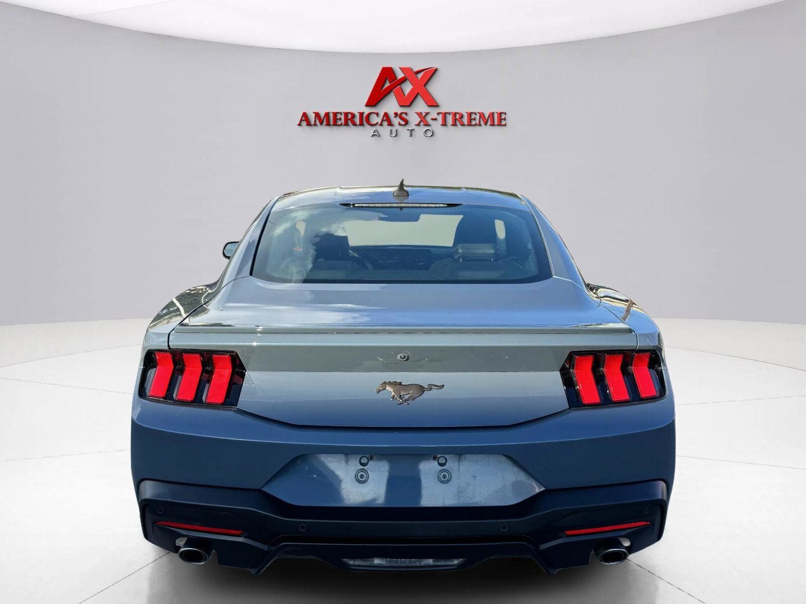 Used 2024 Ford Mustang Premium RWD image 5
